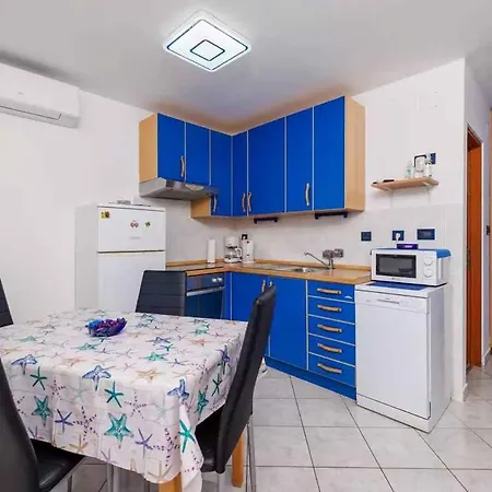 In 39371 *