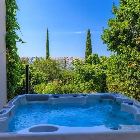 In 39371 Appartamento Novi Vinodolski